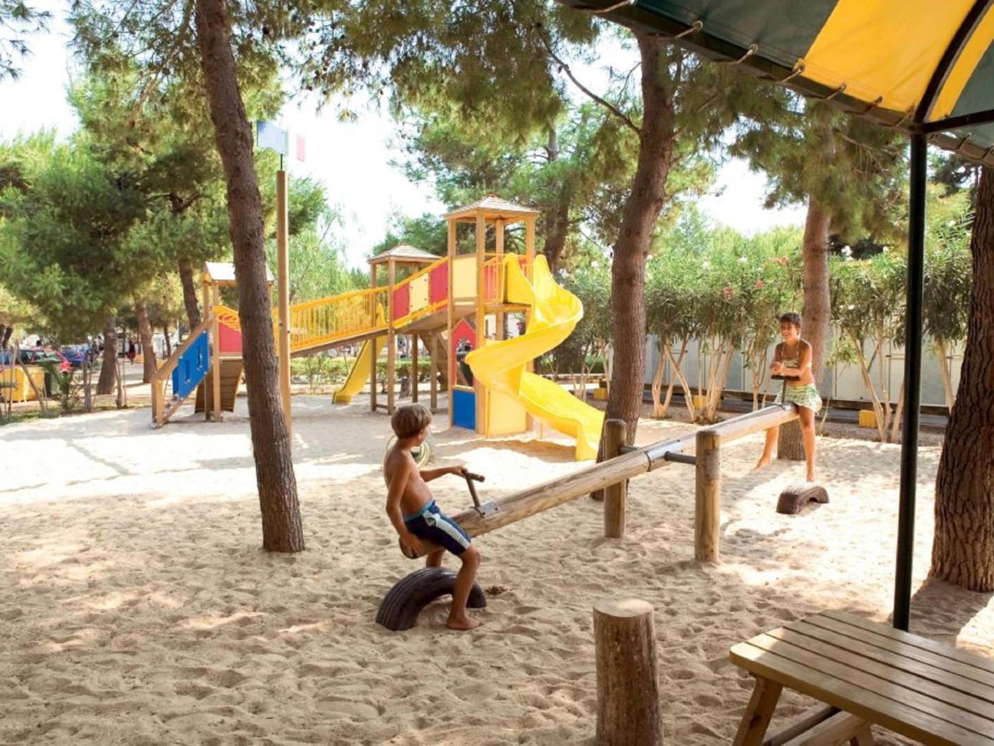 Holiday Home Camping La Masseria-1 By Interhome Il Monte Luaran gambar